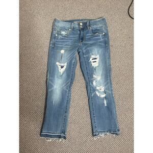American Eagle Artist Crop Distressed Jean size 6